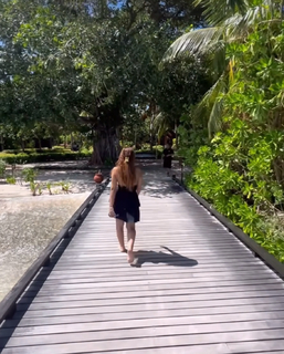 Menna Arafa feet photo thumbnail