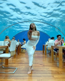 Menna Arafa feet photo thumbnail