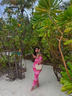 Menna Arafa feet photo thumbnail