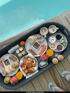 Menna Arafa feet photo thumbnail