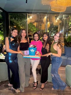 Menna Arafa feet photo thumbnail