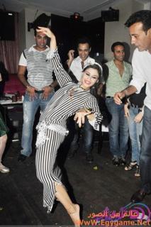 Menna Fadaly feet photo thumbnail