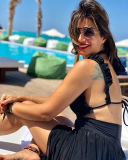 Menna Fadaly feet photo thumbnail