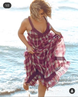 Menna Fadaly feet photo thumbnail