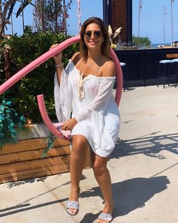Menna Fadaly feet photo thumbnail