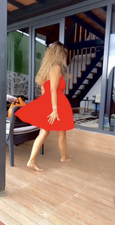 Menna Fadaly feet photo thumbnail