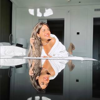 Menna Fadaly feet photo thumbnail