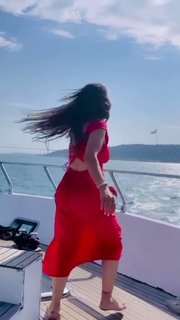 Menna Fadaly feet photo thumbnail