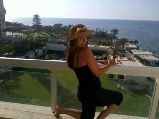 Menna Fadaly feet photo thumbnail