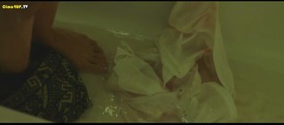 Menna Shalabi feet photo thumbnail