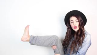 Mercades Danielle feet photo 3