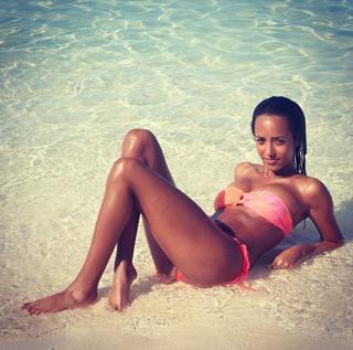Mercedeh Allen feet photo 16