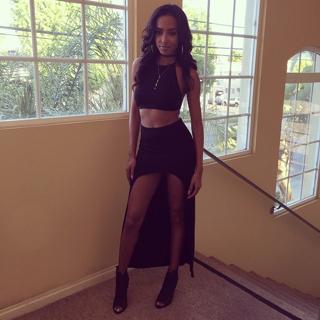 Mercedeh Allen feet photo 11