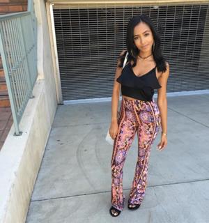 Mercedeh Allen feet photo 10
