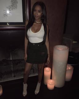Mercedeh Allen feet photo 3