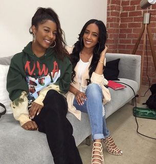 Mercedeh Allen feet photo 12