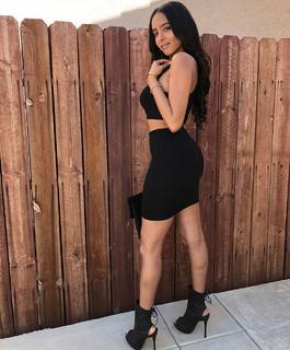 Mercedeh Allen feet photo 7