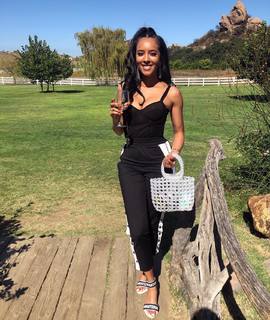 Mercedeh Allen feet photo 5
