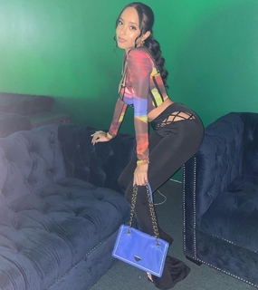 Mercedeh Allen feet photo 9