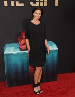 Mercedes Mason feet photo thumbnail