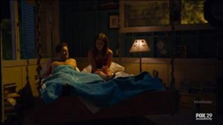 Mercedes Mason feet photo thumbnail