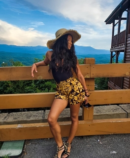 Mercedes Varnado feet photo 1