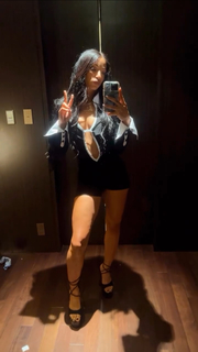 Mercedes Varnado feet photo 3