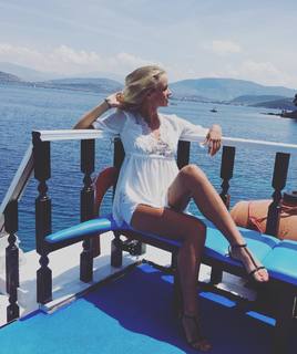 Mercedesz Henger feet photo 17