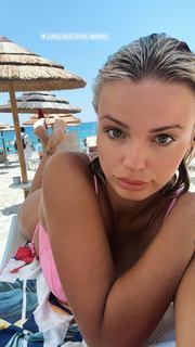 Mercedesz Henger feet photo 4