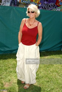 Meredith Baxter feet photo 7
