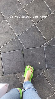Meredith Foster feet photo 4