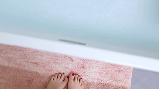 Meredith Foster feet photo 3