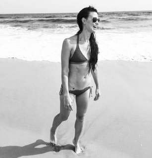 Meredith Garretson feet photo 2