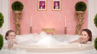 Meredith Hagner feet photo 1