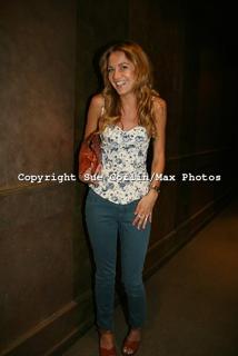 Meredith Hagner feet photo 1