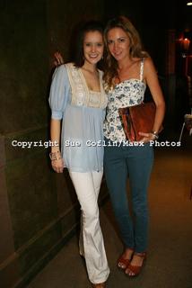 Meredith Hagner feet photo 2