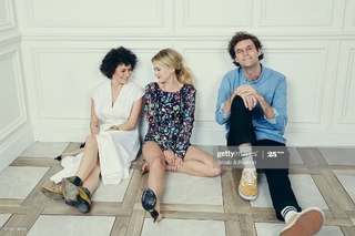 Meredith Hagner feet photo 7