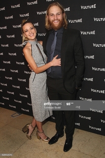 Meredith Hagner feet photo 19