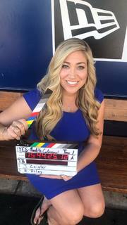 Meredith Marakovits feet photo 8