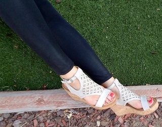 Meredith Molinari feet photo 9