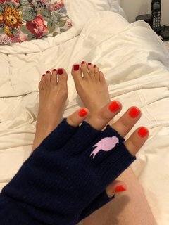 Meredith Salenger feet photo 4