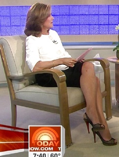 Meredith Vieira feet photo thumbnail