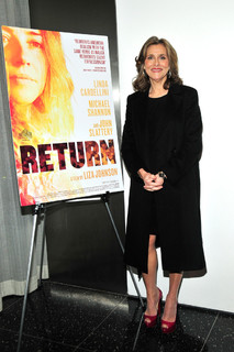 Meredith Vieira feet photo thumbnail