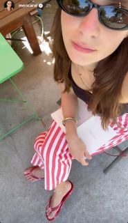 Meric Aral feet photo 1