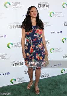 Merle Dandridge feet photo 3