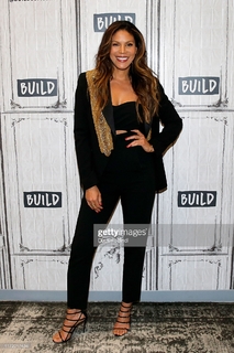 Merle Dandridge feet photo 6