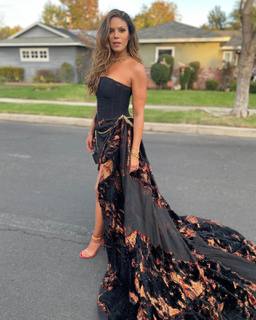 Merle Dandridge feet photo 8