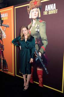 Merritt Wever feet photo 2