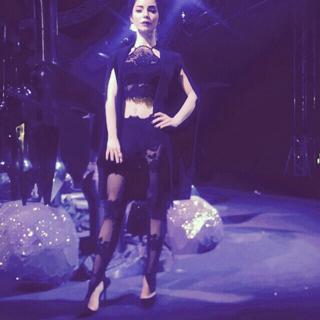 Merve Bolugur feet photo thumbnail