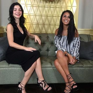 Merve Bolugur feet photo thumbnail